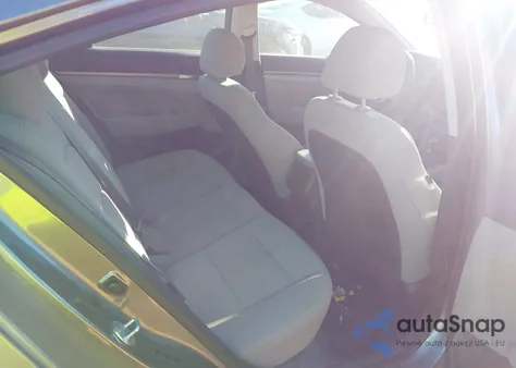 2018 Hyundai Elantra Sel from USA, damaged, VIN 5NPD84LF3JH361860